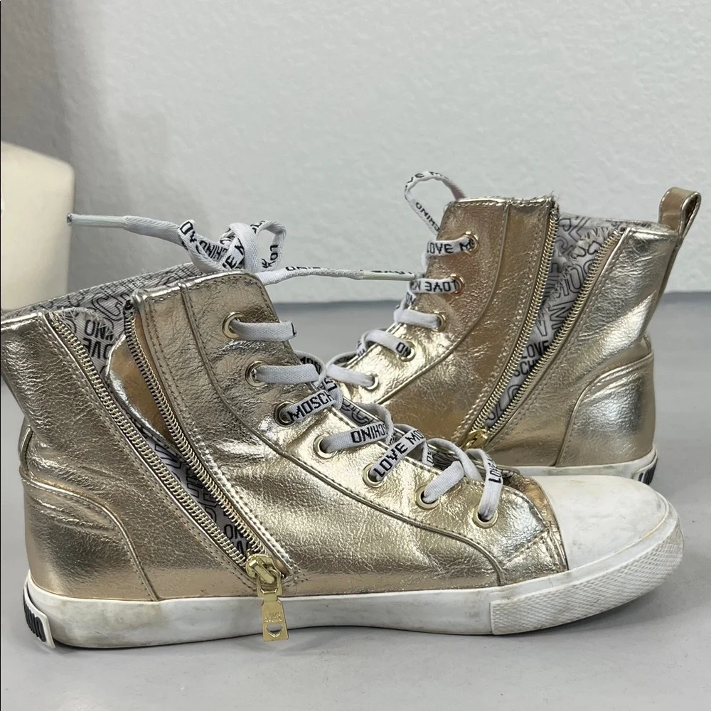 LOVE MOSCHINO Gold Heart Metallic Lace Up High Top Zip SOLD OUT Sneakers Shoes - Picture 3 of 10